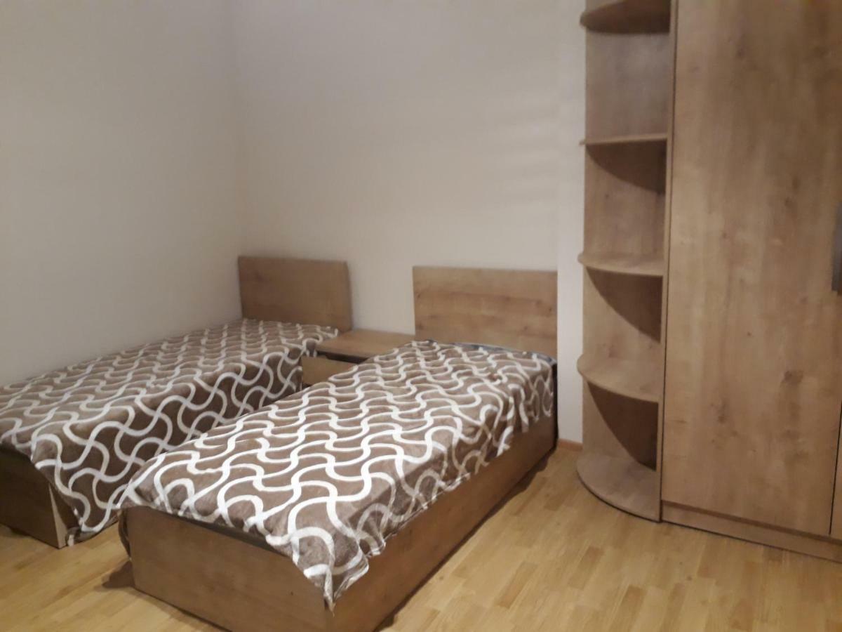 2 Bedroom Apartment In Chugureti Tbilisi Eksteriør bilde